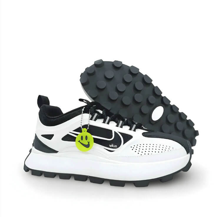 Découvrez les baskets Nike Bailleli en White / Black, alliant style rétro-moderne et confort ultime. Soyez prêt pour vos journées actives !
