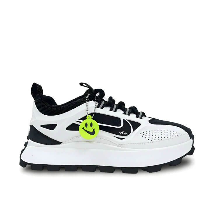 Découvrez les baskets Nike Bailleli en White / Black, alliant style rétro-moderne et confort ultime. Soyez prêt pour vos journées actives !