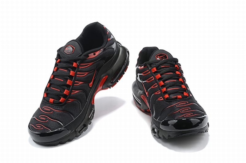 Baskets nike air max plus tn  black Red