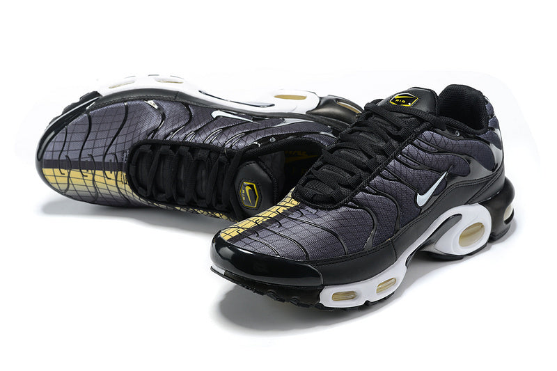 Baskets nike air max plus tn black