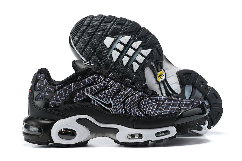 Baskets nike air max plus tn grey white
