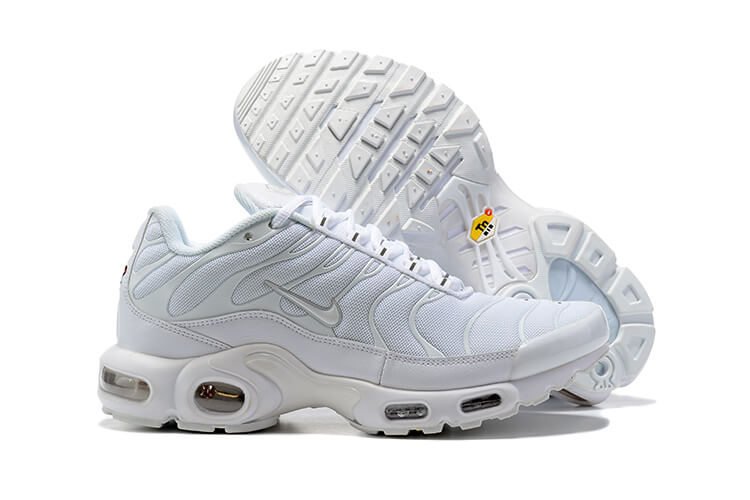 Baskets nike air max plus tn Triple White