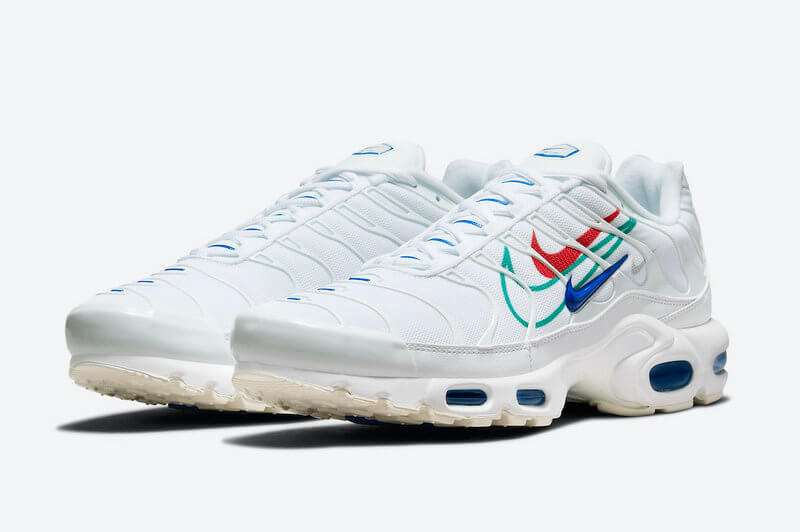 Découvrez les Baskets Nike Air Max Plus tn Multi-Swoosh Blanc, fusion parfaite du style streetwear et de la performance technique. Commandez maintenant !