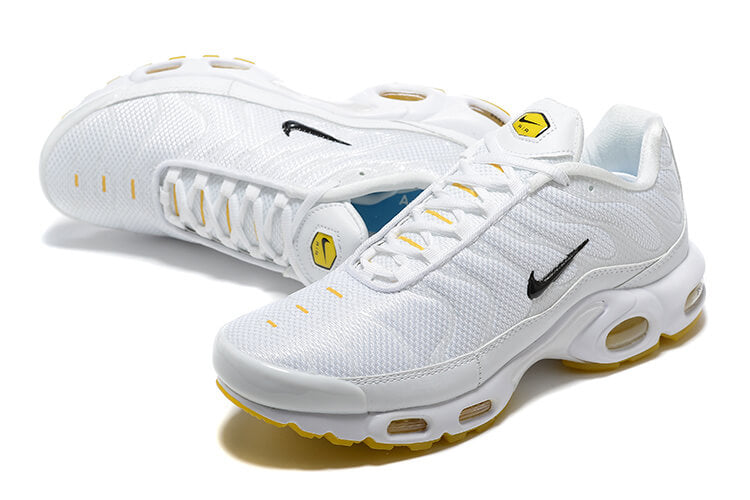 Découvrez les baskets Nike Air Max Plus TN Homme M. Frank Rudy, un hommage au visionnaire Marion Frank Rudy. Ne manquez pas cette édition spéciale !
