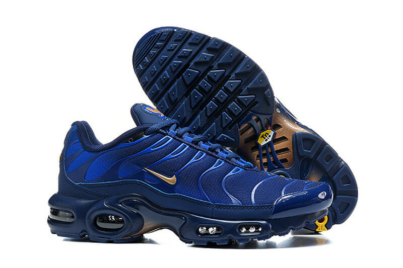 U (C (C (C (C (C (Copie)